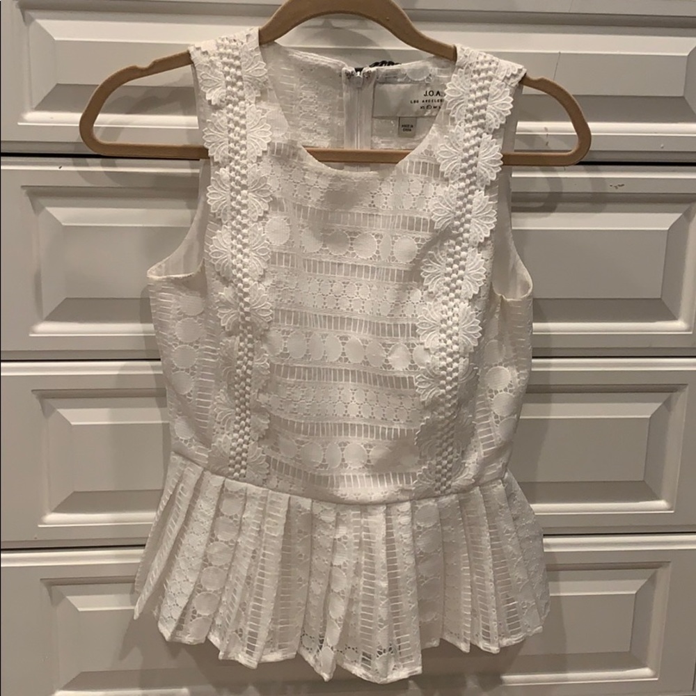 JOA White Top size Small